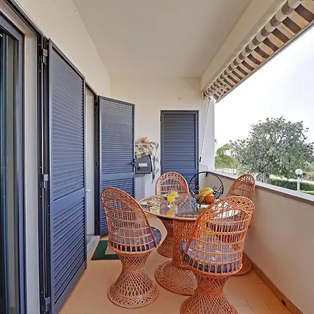 Pera Secret Garden 1 And Pool By Homing Apartment Exterior photo